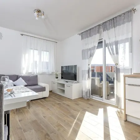 Mary Apartment